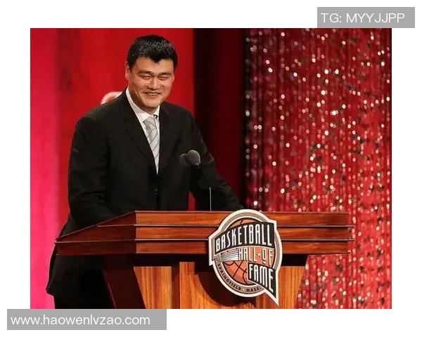 姚明在篮球场上的位置分析与影响力探讨