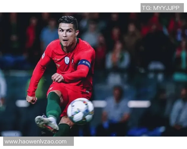 像素风下的C罗足球传奇重现经典魅力与激情对决